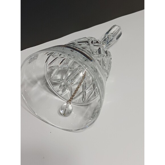 Vintage Cut Crystal Glass Bell – Diamond Pattern Hand Bell with Clapper - Picture 5 of 6
